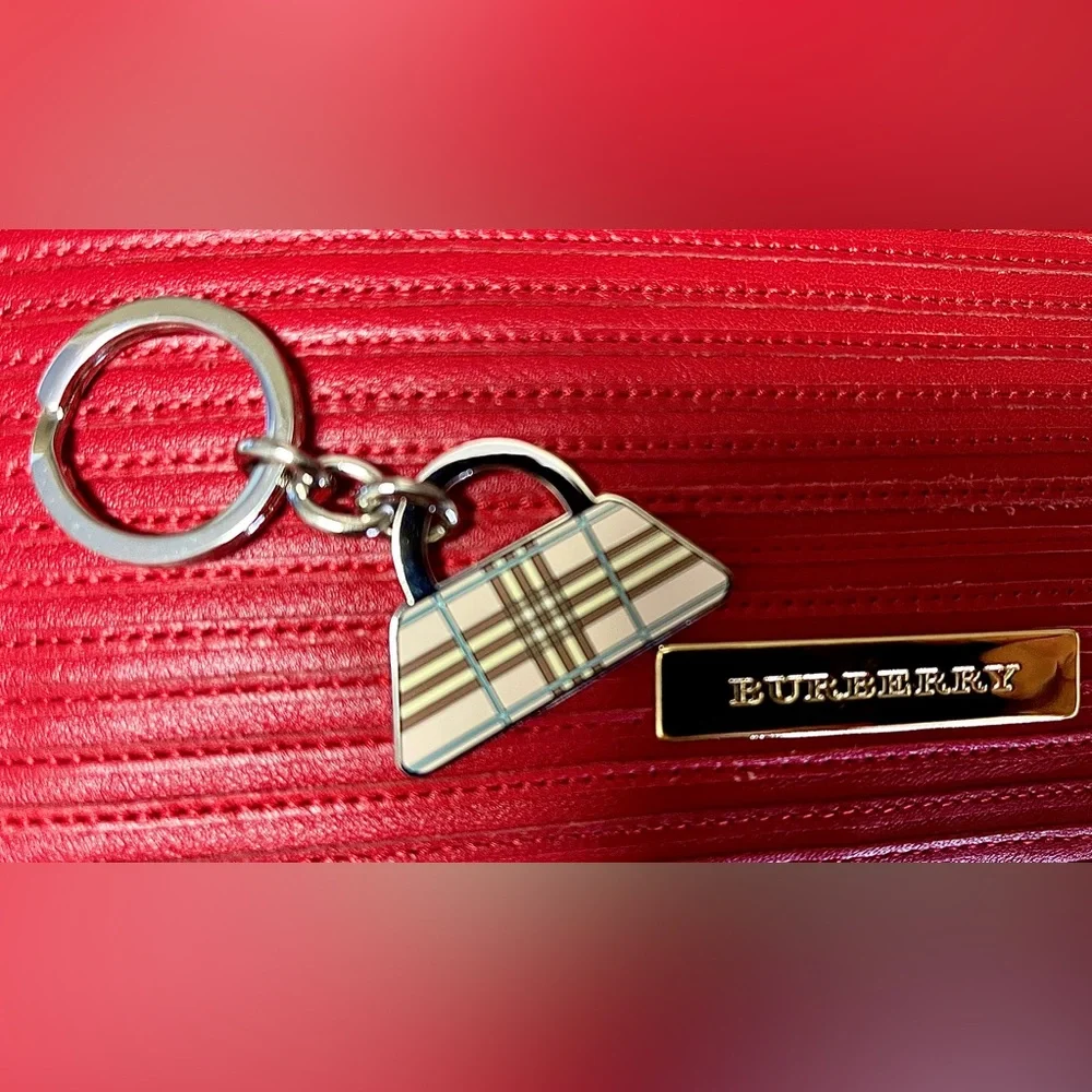 Burberry “Purse” Keychain Silver light pink tan/brown